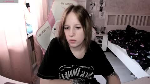 Snapshot of rapunzel_cute chatting on 03.03.26 Rapunzel online show from 03.03.26