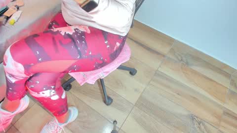 Snapshot of raquel_moore chatting on 01.03.25 Raquel Moore online show from 01.03.25