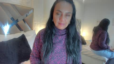 Snapshot of raquel_moore chatting on 02.06.25 Raquel Moore online show from 02.06.25