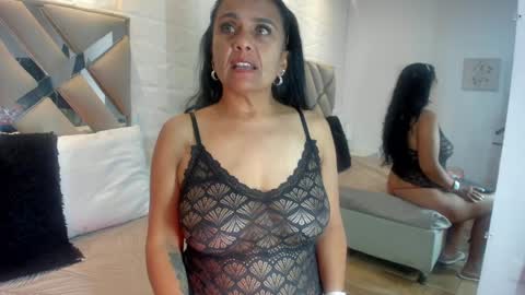 Snapshot of raquel_moore chatting on 02.06.25 Raquel Moore online show from 02.06.25