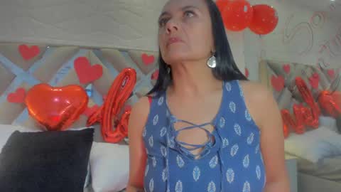 Snapshot of raquel_moore chatting on 02.16.25 Raquel Moore online show from 02.16.25