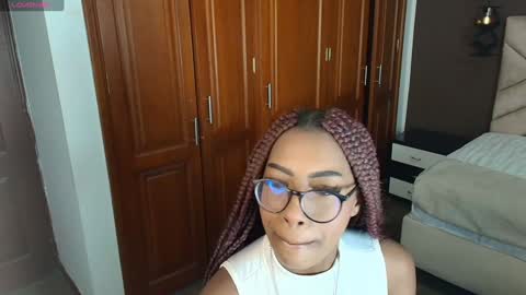 Raquel online show from 01.29.25