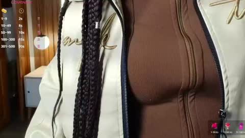 Snapshot of raqueljones_ chatting on 07.18.26 Raquel online show from 07.18.26