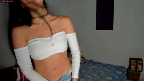Snapshot of raquell_cutee chatting on 03.06.25 Raquell online show from 03.06.25
