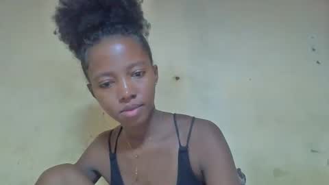 Snapshot of rasoanirinaa chatting on 02.25.26 rasoanirinaa online show from 02.25.26