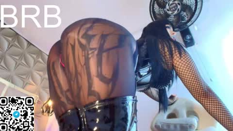   online show from 11.22.25