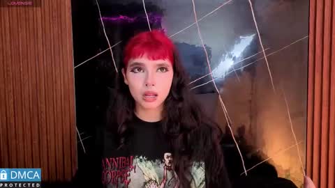 raven_rox_ online show from 12.17.25