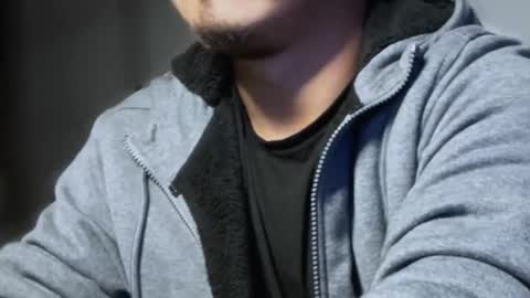 Snapshot of ravengod999 chatting on 11.18.25 ravengod999 online show from 11.18.25