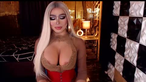 Snapshot of ravenmystiquex chatting on 06.21.26 ravenmystiquex online show from 06.21.26