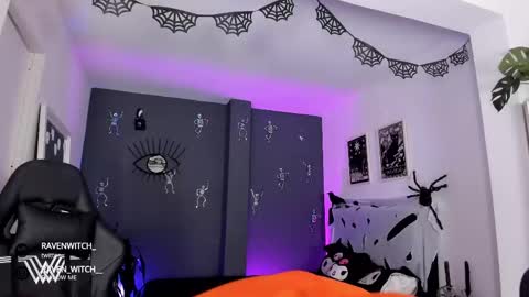 Raven Witch online show from 10.13.25