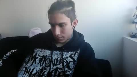 ravenxbat online show from 10.15.25