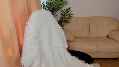 Eva online show from 01.14.25