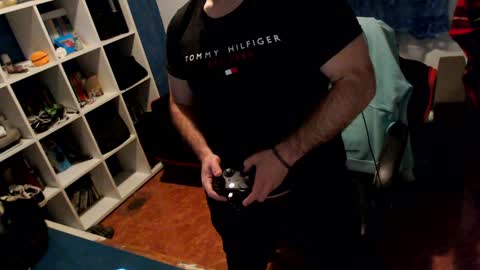 ravingr3d3 online show from 02.04.25