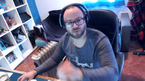 ravingr3d3 online show from 02.04.25