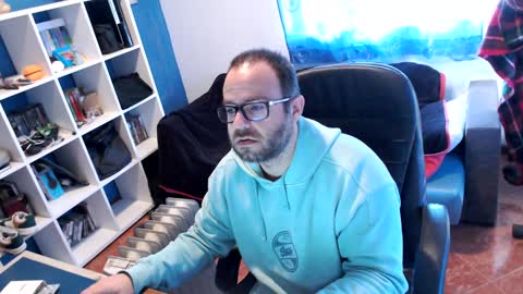 ravingr3d3 online show from 02.05.25