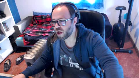 ravingr3d3 online show from 02.06.25