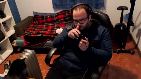 ravingr3d3 online show from 02.06.25