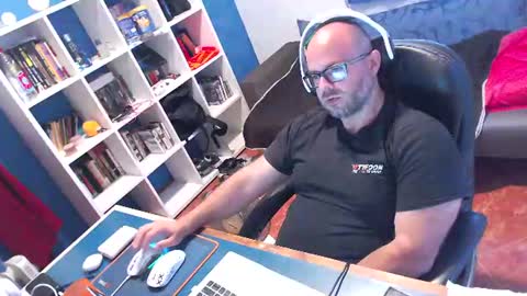 ravingr3d3 online show from 06.23.26