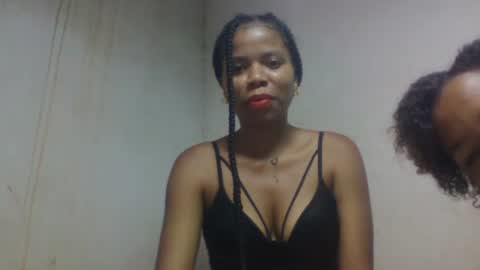 ravomamy online show from 11.19.25