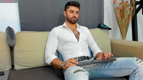 Snapshot of rawadam chatting on 12.02.24 Adam online show from 12.02.24