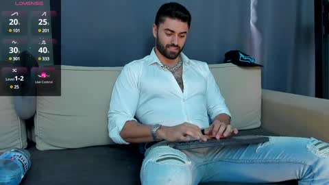 Snapshot of rawadam chatting on 12.04.24 Adam online show from 12.04.24