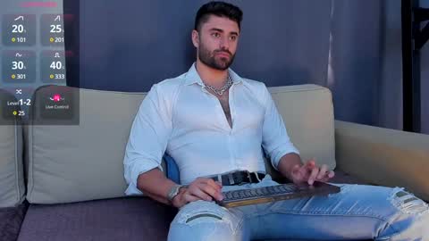 Snapshot of rawadam chatting on 01.11.25 Adam online show from 01.11.25