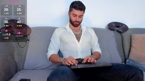 Snapshot of rawadam chatting on 01.24.25 Adam online show from 01.24.25