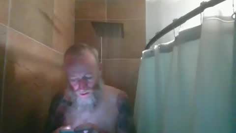 rawdogrobert39 online show from 10.22.25