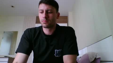 Snapshot of rawdr3 chatting on 06.30.26 rawdr3 online show from 06.30.26