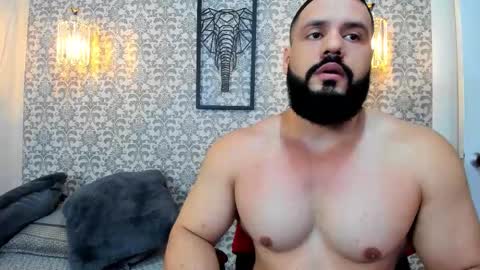 Snapshot of rawmathews chatting on 10.12.25 rawmathews online show from 10.12.25