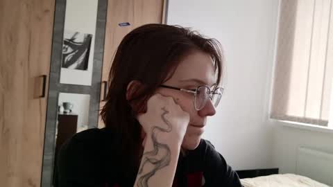 Ray-Ray online show from 04.23.26