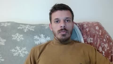 Snapshot of rayann27 chatting on 12.15.25 rayan online show from 12.15.25