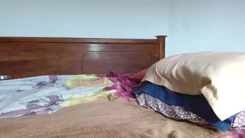 eyan online show from 09.16.25