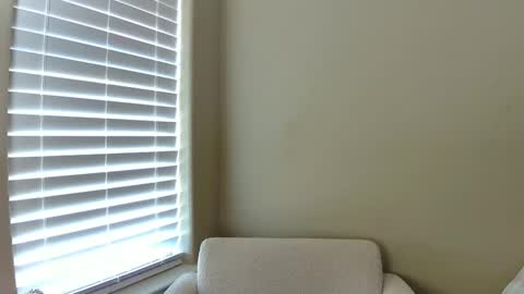 RayBabe online show from 09.27.25