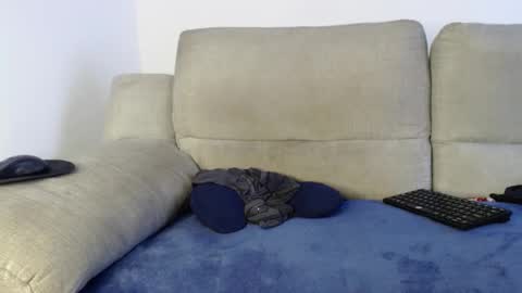 Snapshot of raycatt chatting on 02.11.26 Ray online show from 02.11.26