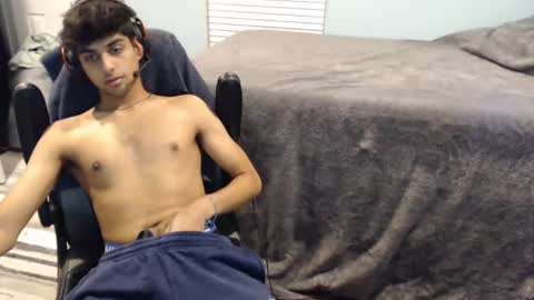 raymondg8596 online show from 02.26.25