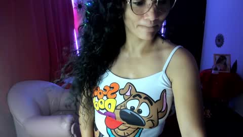 Snapshot of rayza_mature_ chatting on 12.22.24 Danna online show from 12.22.24