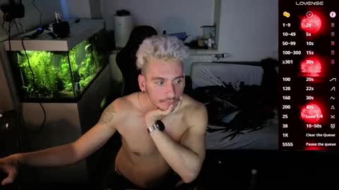 Rayzel online show from 03.15.26