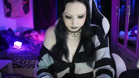 My kittensIm on vacation until July 25th. You can join the fan club  free content  online show from 04.26.26