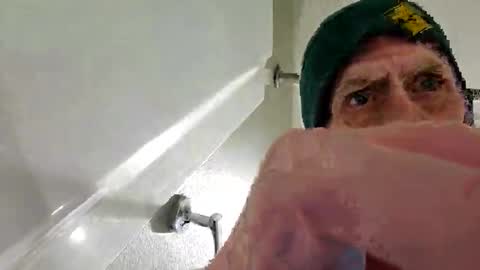 Snapshot of rcs00370037 chatting on 03.17.26 rcs00370037 online show from 03.17.26