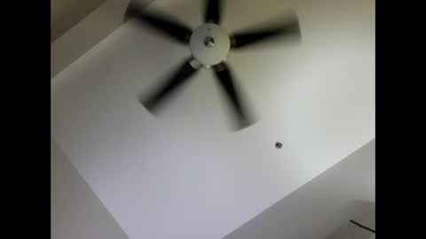 Snapshot of reallyhott chatting on 01.26.25 reallyhott online show from 01.26.25