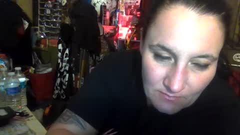Snapshot of reallyredrum69th chatting on 10.14.25 reallyredrum69th online show from 10.14.25