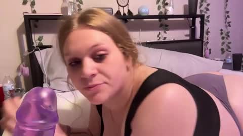 Preston  Stella online show from 01.14.25