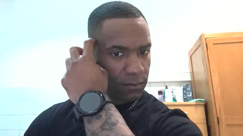 Rey online show from 04.11.26