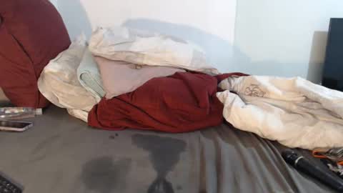 Snapshot of realsweetheart chatting on 10.16.25 REAL1SWEETHEART online show from 10.16.25