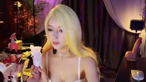 reaowna___ online show from 10.01.25