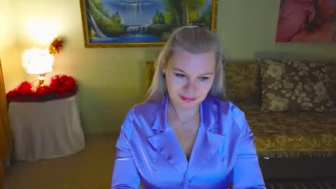 Im a little sick. Ill be back soon. online show from 12.05.25