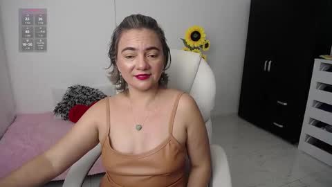 REBECA online show from 12.30.24
