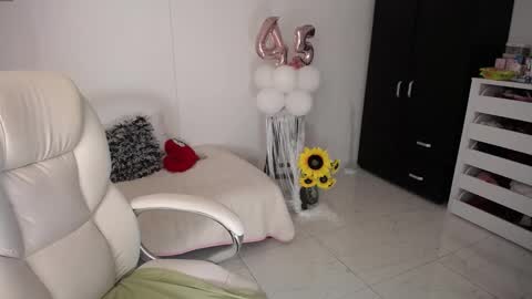 REBECA online show from 01.23.25
