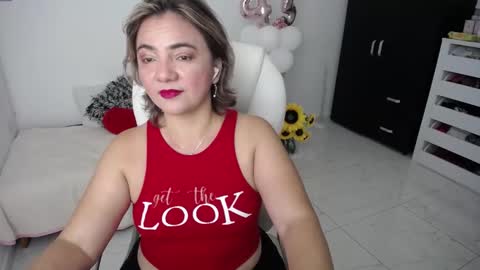 REBECA online show from 02.01.25